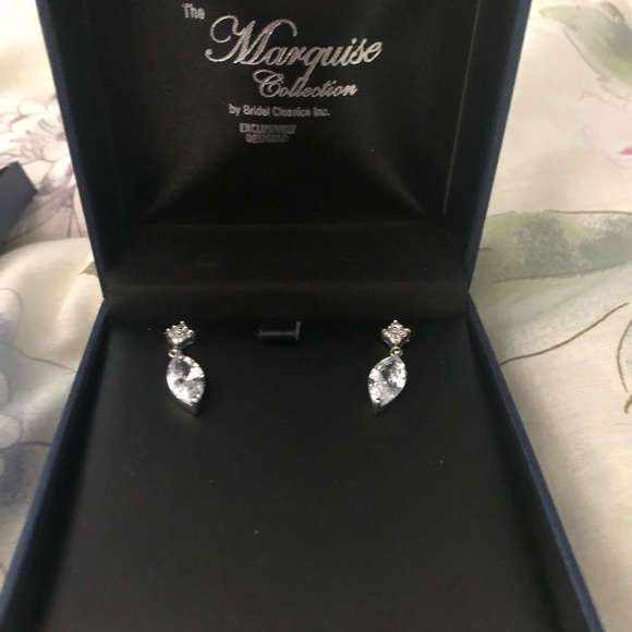 Wedding Jewelry - Picture 2 of 3